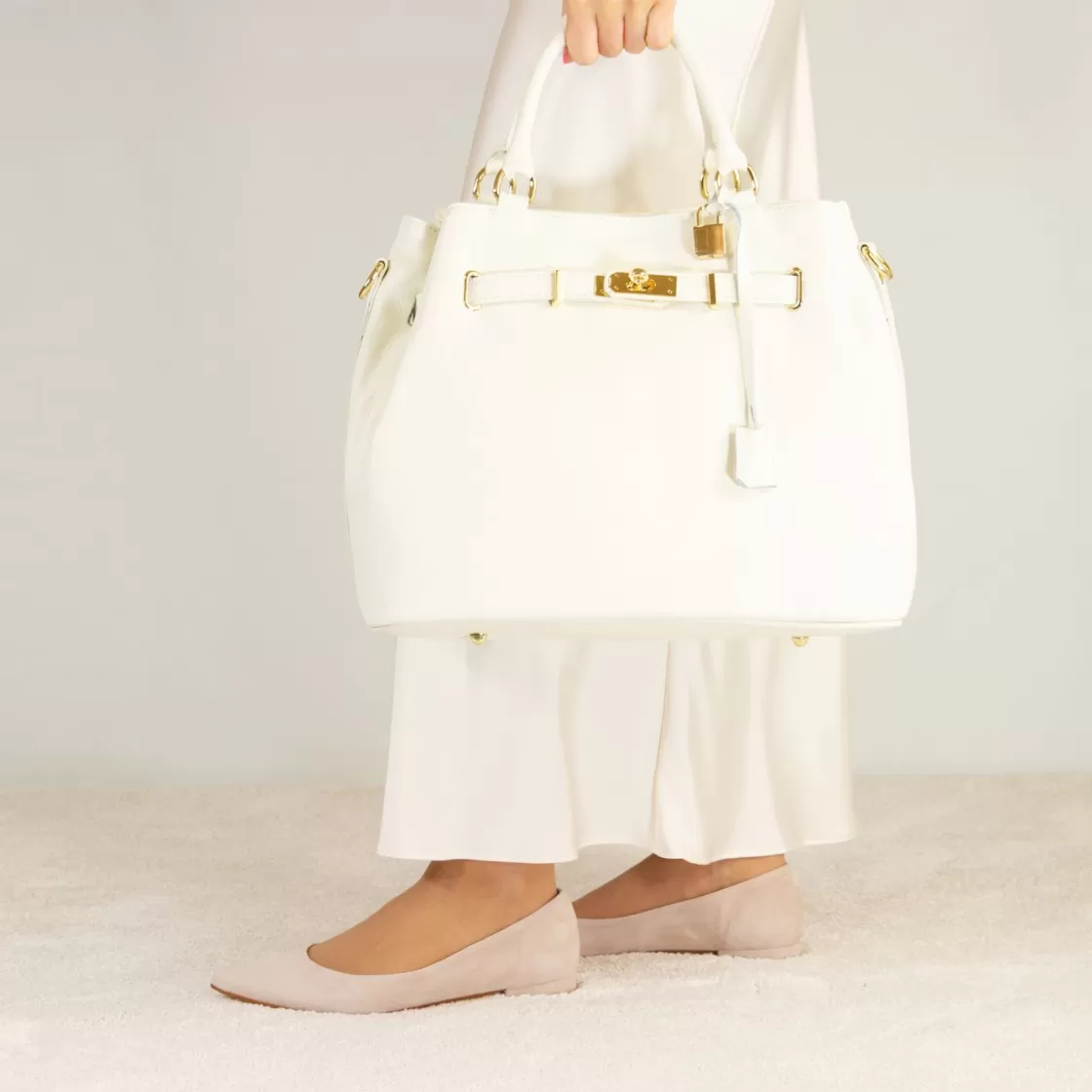 Shop Leonardo Shoes Borsa A Mano Frida In Pelle Con Tracolla Rimovibile Colore Bianco