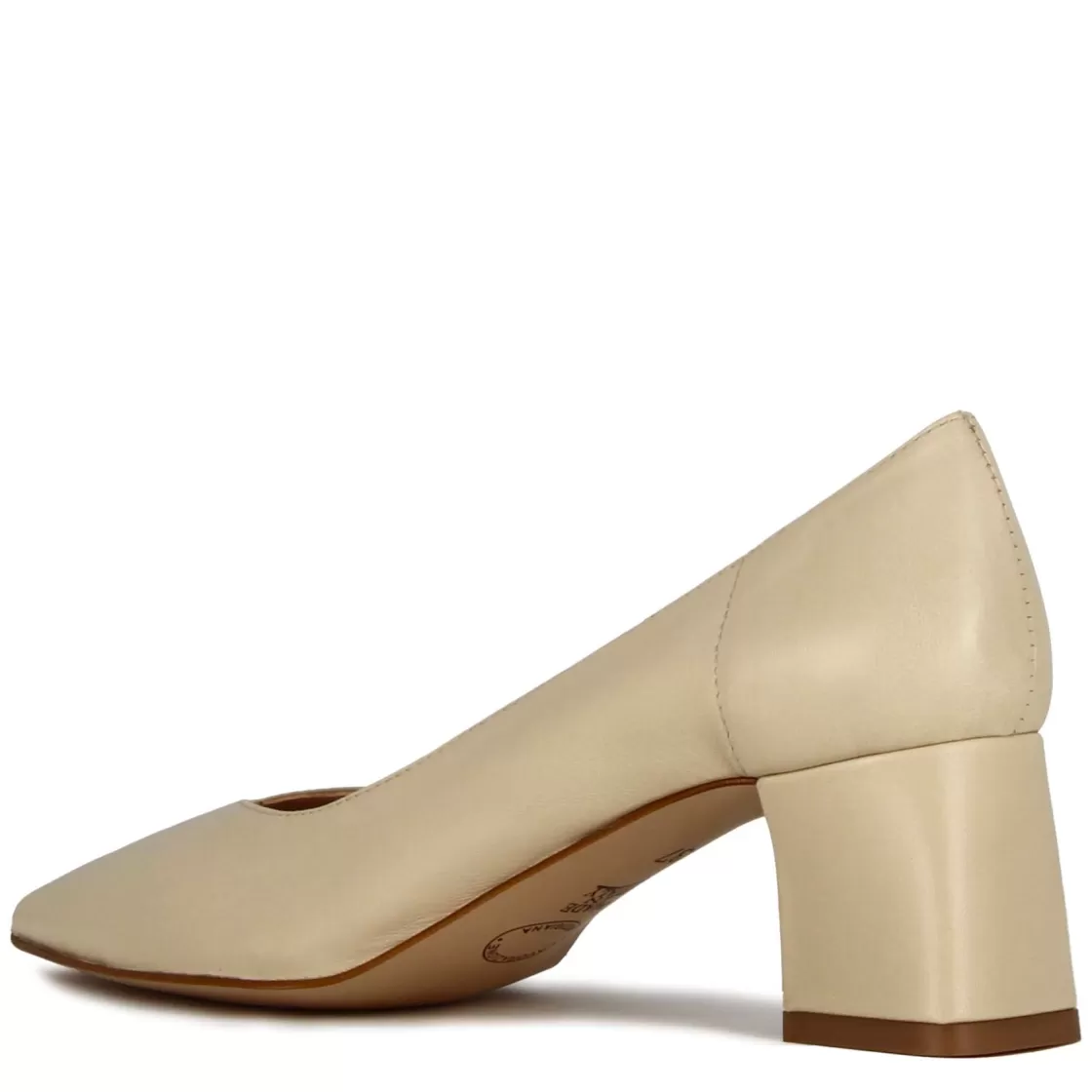Shop Leonardo Shoes Décolleté Da Donna In Pelle Colore Con Tacco Medio Beige