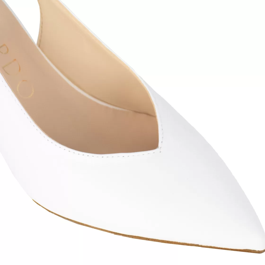 Shop Leonardo Shoes Décolleté Slingback Da Donna In Pelle Colore Con Tacco Medio Bianco