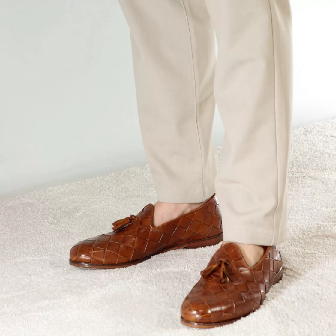 Hot Leonardo Shoes Mocassini Da Uomo Con Nappine In Pelle Di Intrecciata Colore Marrone Chiaro